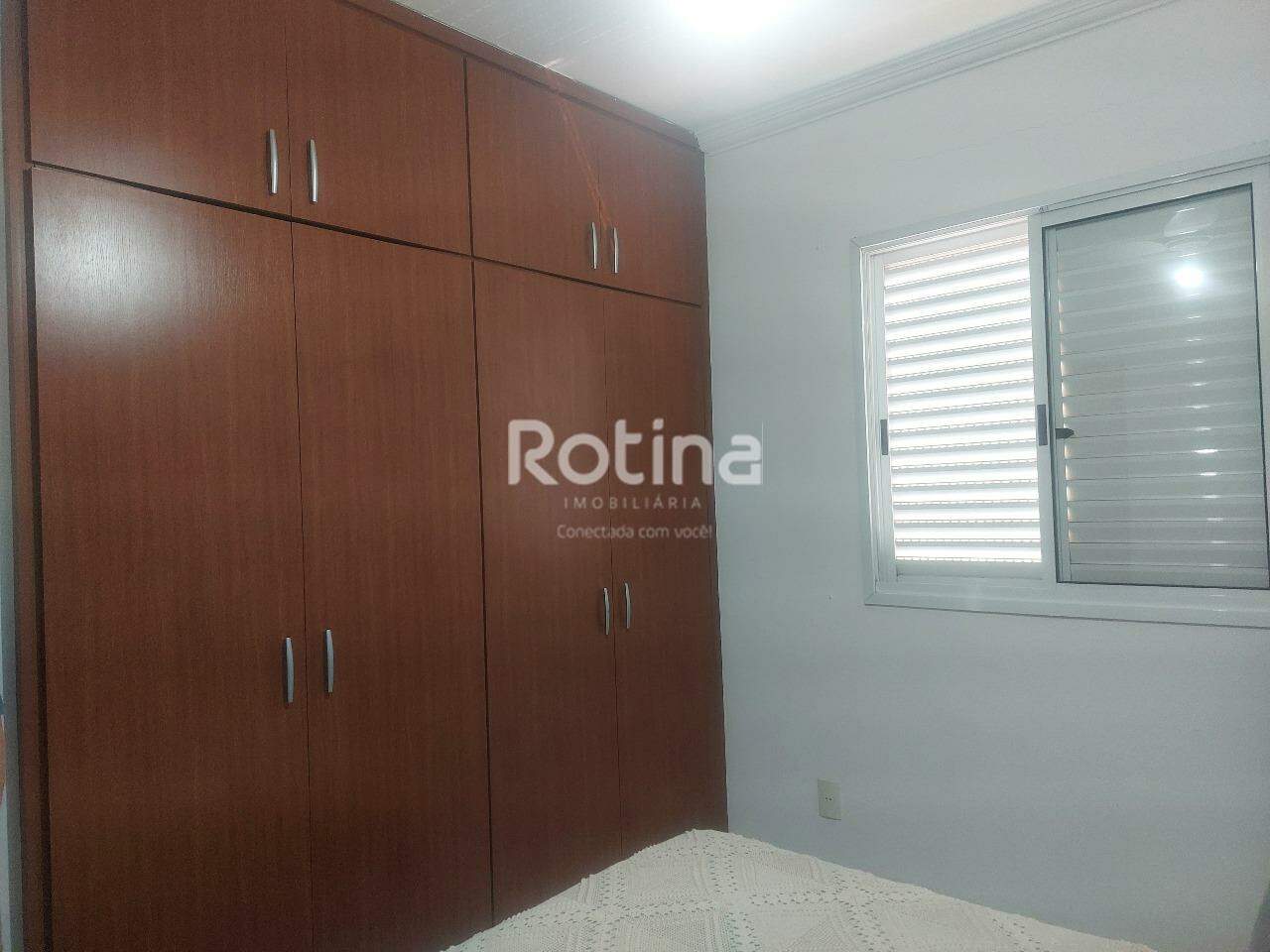 Apartamento para alugar, 3 quartos em Uberlândia no bairro Tabajaras no valor de R$ 3.000,00 - Rotina Imobiliária: 