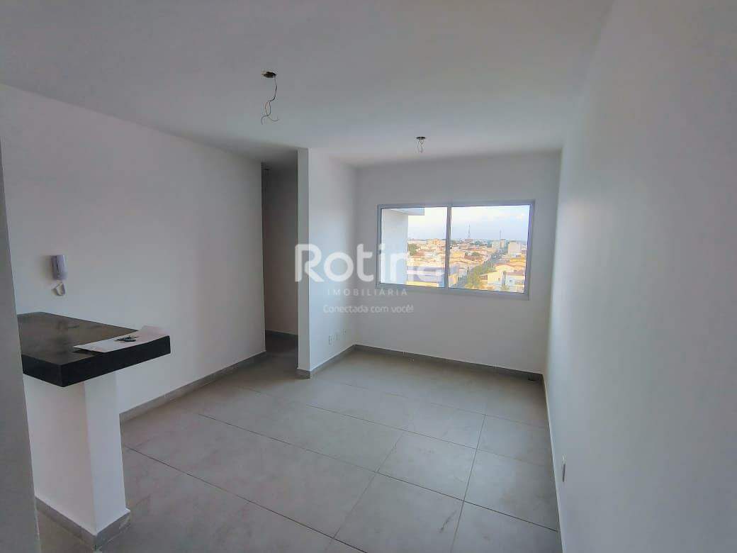 Apartamento à venda, 2 quartos em Uberlândia no bairro Marta Helena no valor de R$ 245.000,00 - Rotina Imobiliária: 