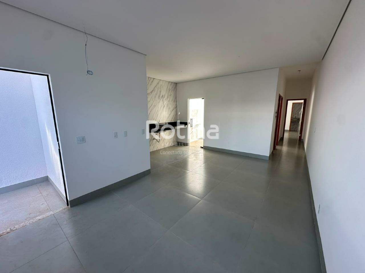 Casa à venda, 2 quartos em Uberlândia no bairro Novo Mundo no valor de R$ 420.000,00 - Rotina Imobiliária: 