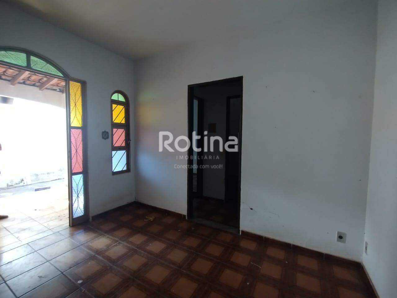Casa para alugar, 2 quartos em Uberlândia no bairro Jardim Patrícia no valor de R$ 1.000,00 - Rotina Imobiliária: 