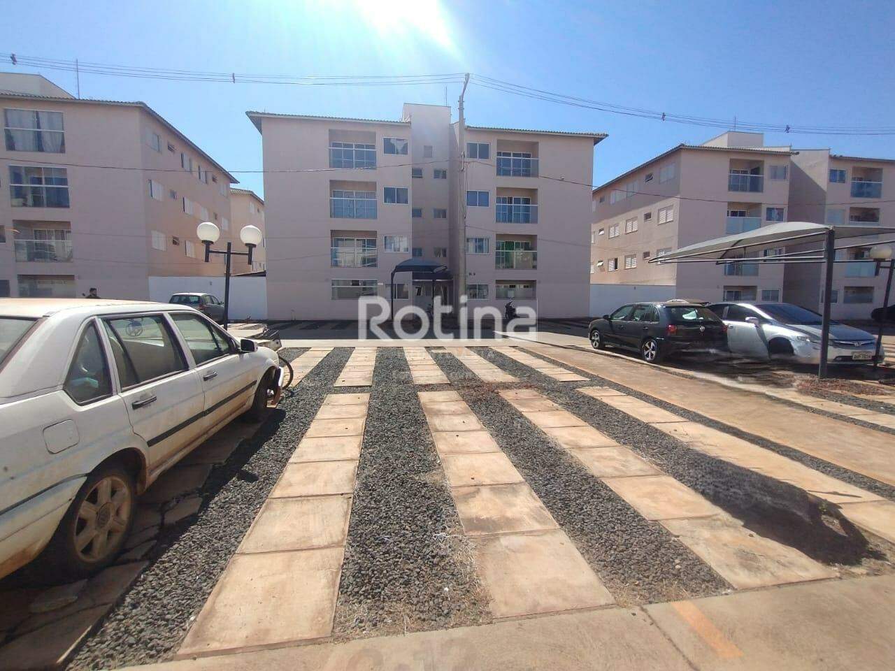 Apartamento para alugar, 2 quartos em Uberlândia no bairro Morumbi no valor de R$ 950,00 - Rotina Imobiliária: 