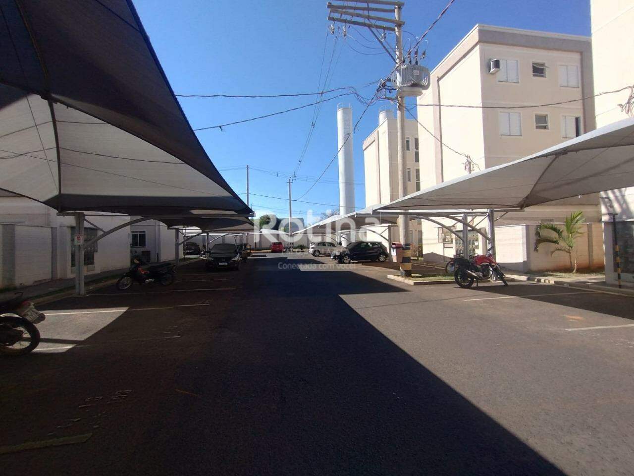 Apartamento para alugar, 2 quartos em Uberlândia no bairro Grand Ville no valor de R$ 2.500,00 - Rotina Imobiliária: 