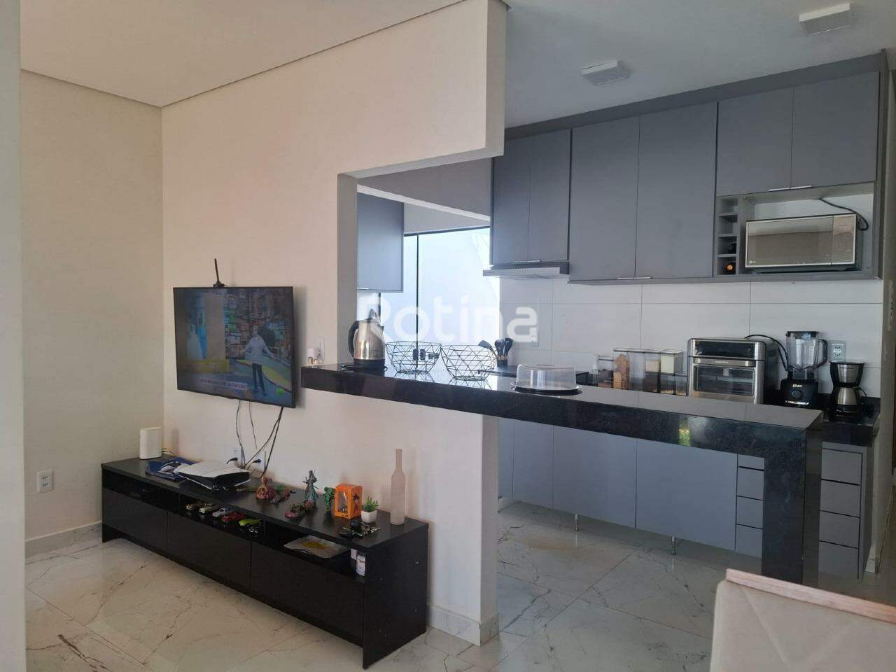 Casa à venda, 2 quartos em Uberlândia no bairro Shopping Park no valor de R$ 400.000,00 - Rotina Imobiliária: 