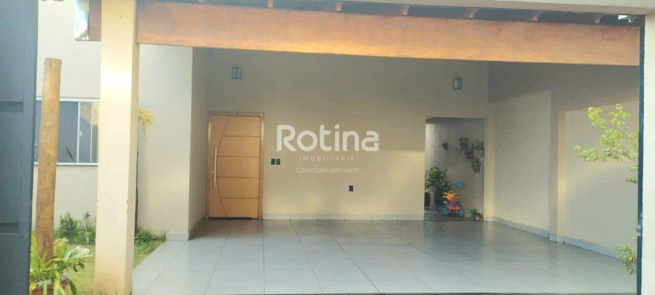 Casa à venda, 3 quartos em Uberlândia no bairro Granada no valor de R$ 620.000,00 - Rotina Imobiliária: 