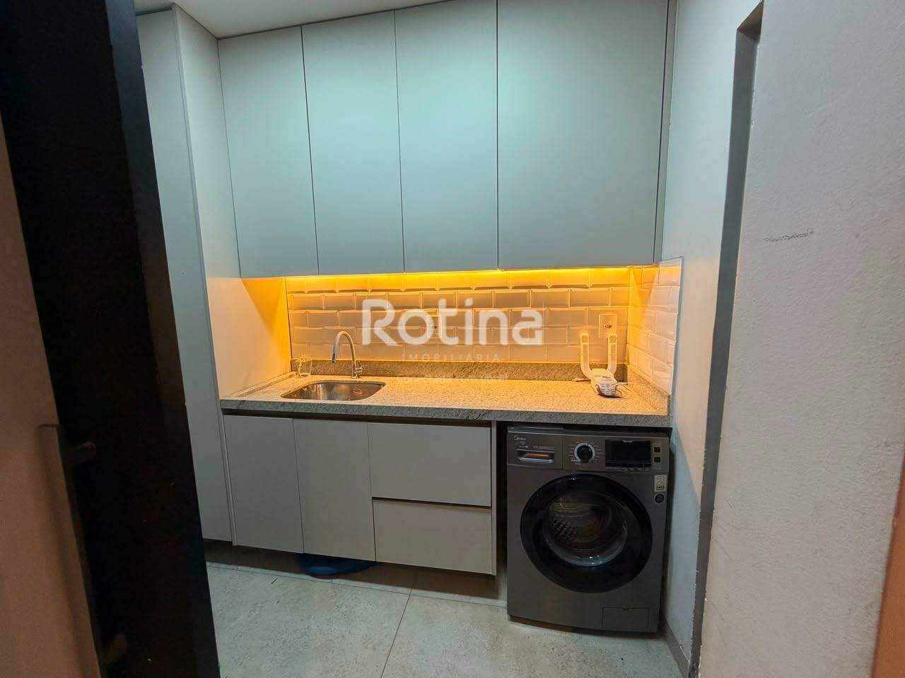 Casa à venda, 3 quartos em Uberlândia no bairro Lídice no valor de R$ 2.300.000,00 - Rotina Imobiliária: 