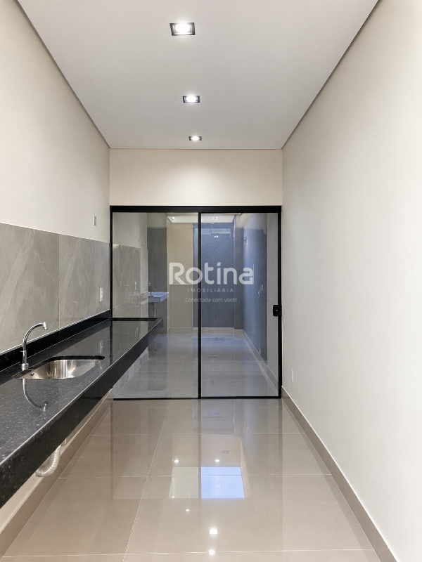 Casa à venda, 2 quartos em Uberlândia no bairro Shopping Park no valor de R$ 415.000,00 - Rotina Imobiliária: 
