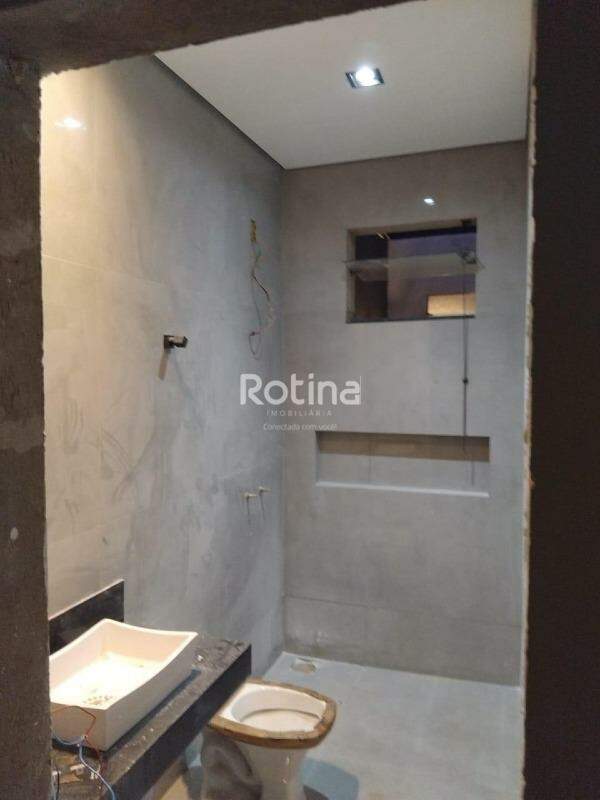 Casa à venda, 2 quartos em Uberlândia no bairro Shopping Park no valor de R$ 415.000,00 - Rotina Imobiliária: 