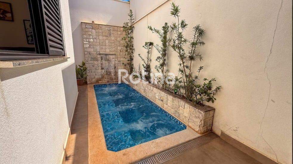 Casa à venda, 3 quartos em Uberlândia no bairro Shopping Park no valor de R$ 520.000,00 - Rotina Imobiliária: 