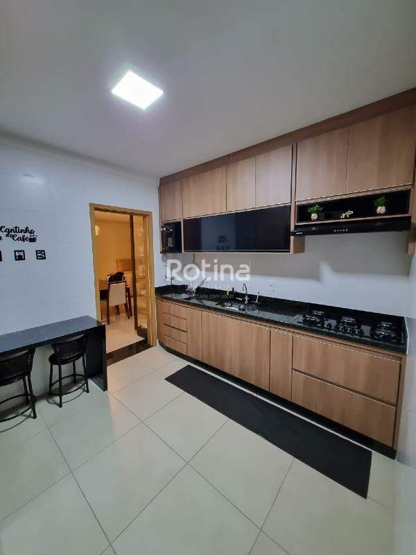 Apartamento à venda, 3 quartos em Uberlândia no bairro Tubalina no valor de R$ 599.900,00 - Rotina Imobiliária: 