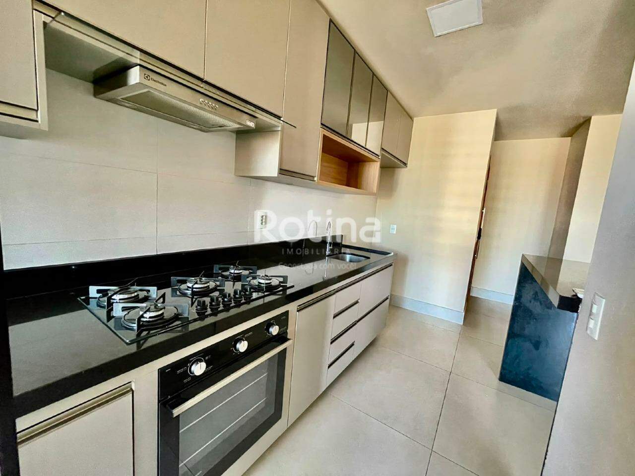 Apartamento para alugar, 3 quartos em Uberlândia no bairro Jardim Sul no valor de R$ 5.000,00 - Rotina Imobiliária: 