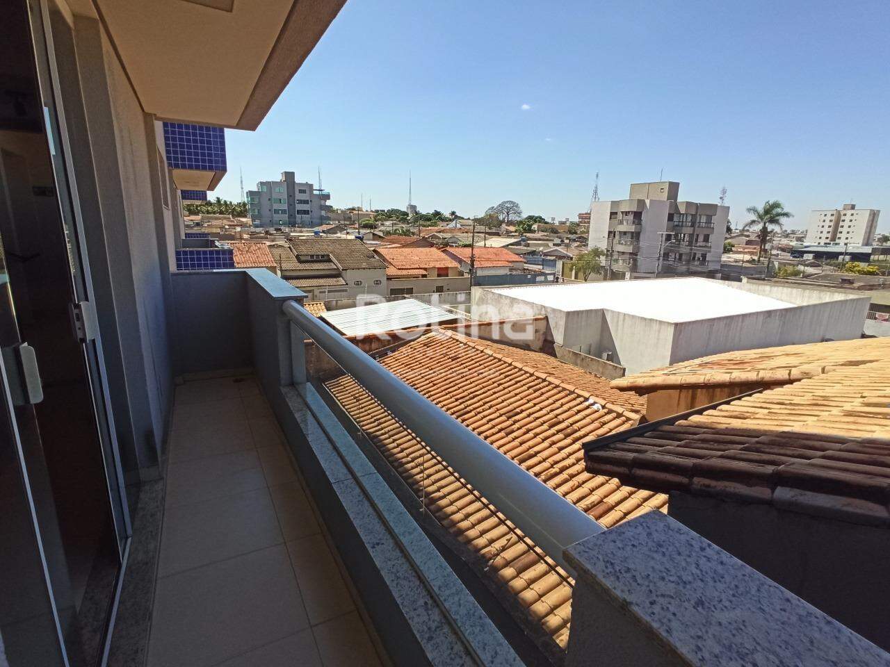 Apartamento para alugar, 3 quartos em Uberlândia no bairro Brasil no valor de R$ 2.600,00 - Rotina Imobiliária: 