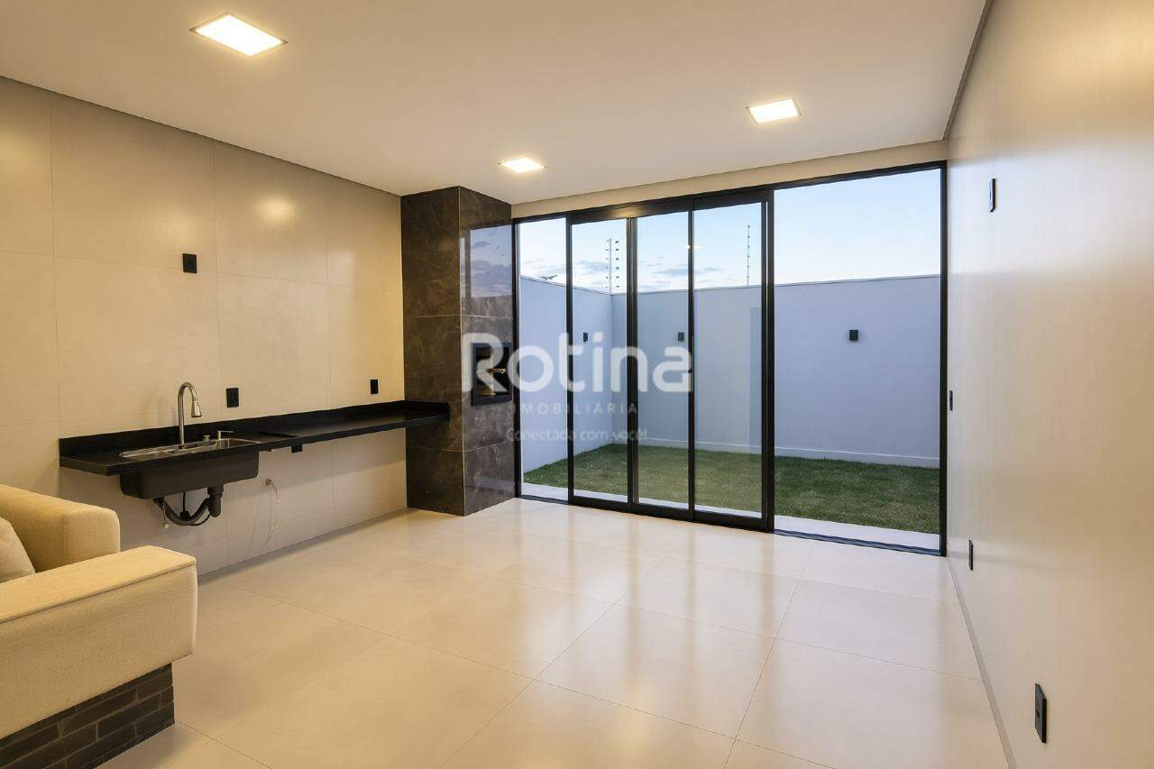 Casa à venda, 3 quartos em Uberlândia no bairro Aclimação no valor de R$ 1.090.000,00 - Rotina Imobiliária: 