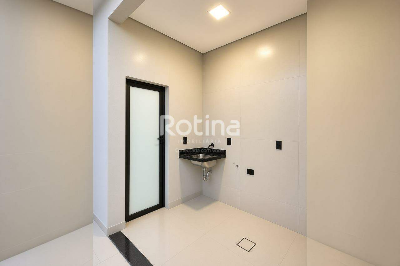 Casa à venda, 3 quartos em Uberlândia no bairro Aclimação no valor de R$ 1.090.000,00 - Rotina Imobiliária: 