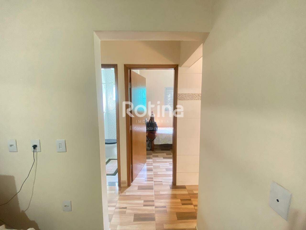 Casa à venda, 3 quartos em Uberlândia no bairro São Jorge no valor de R$ 400.000,00 - Rotina Imobiliária: 