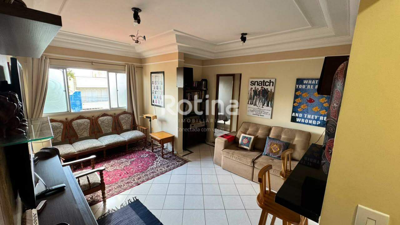 Apartamento para alugar, 3 quartos em Uberlândia no bairro Santa Mônica no valor de R$ 2.300,00 - Rotina Imobiliária: 