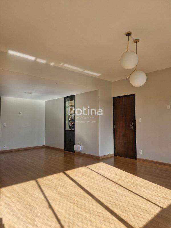 Apartamento à venda, 3 quartos em Uberlândia no bairro Centro no valor de R$ 550.000,00 - Rotina Imobiliária: 