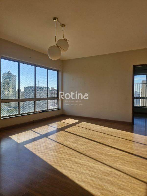 Apartamento à venda, 3 quartos em Uberlândia no bairro Centro no valor de R$ 550.000,00 - Rotina Imobiliária: 