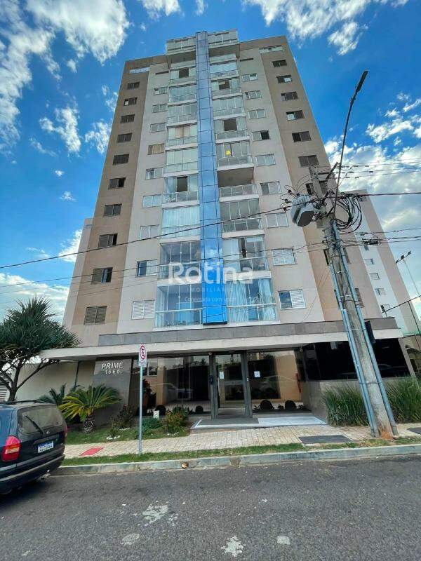 Apartamento para alugar, 3 quartos em Uberlândia no bairro Santa Mônica no valor de R$ 3.900,00 - Rotina Imobiliária: 