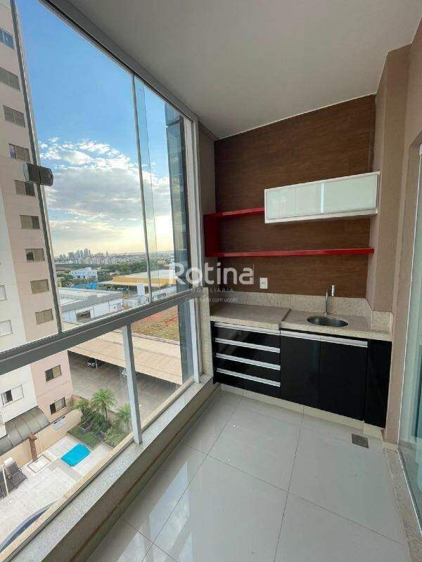 Apartamento para alugar, 3 quartos em Uberlândia no bairro Santa Mônica no valor de R$ 3.900,00 - Rotina Imobiliária: 