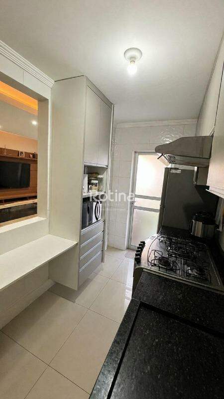 Apartamento à venda, 2 quartos em Uberlândia no bairro Presidente Roosevelt no valor de R$ 280.000,00 - Rotina Imobiliária: 