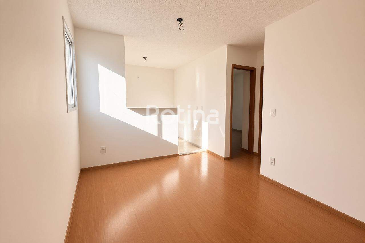 Apartamento à venda, 2 quartos em Uberlândia no bairro Chacaras Tubalina e Quartel no valor de R$ 164.900,00 - Rotina Imobiliária: 