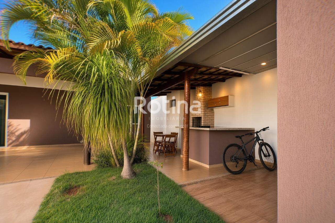 Casa à venda, 4 quartos em Uberlândia no bairro Bosque dos Buritis no valor de R$ 700.000,00 - Rotina Imobiliária: 