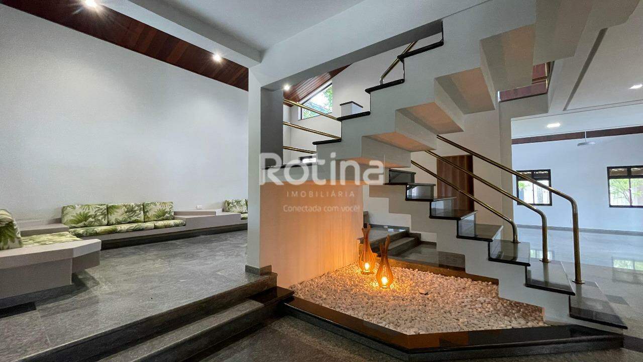 Casa para alugar, 4 quartos em Uberlândia no bairro Cidade Jardim no valor de R$ 37.000,00 - Rotina Imobiliária: 