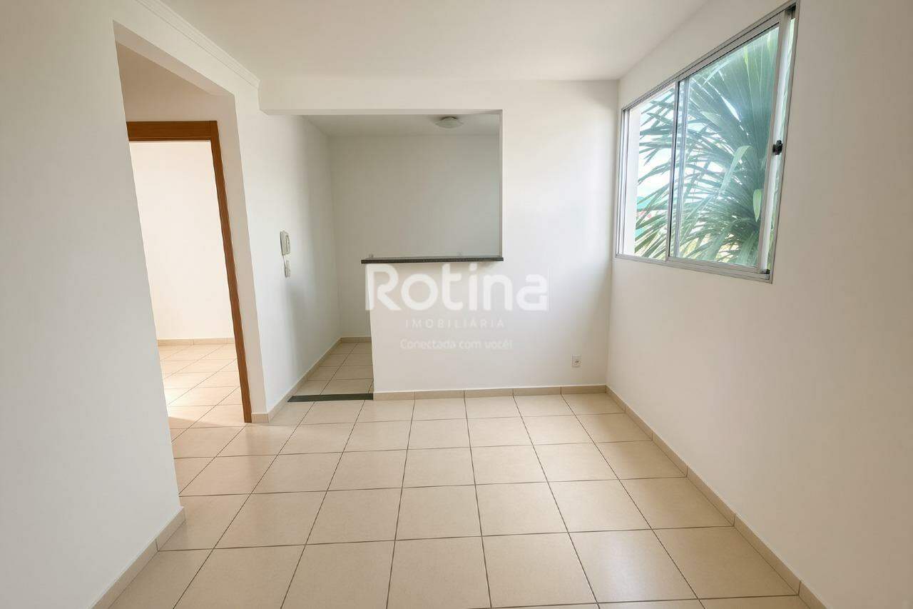 Apartamento à venda, 2 quartos em Uberlândia no bairro Aclimação no valor de R$ 200.000,00 - Rotina Imobiliária: 