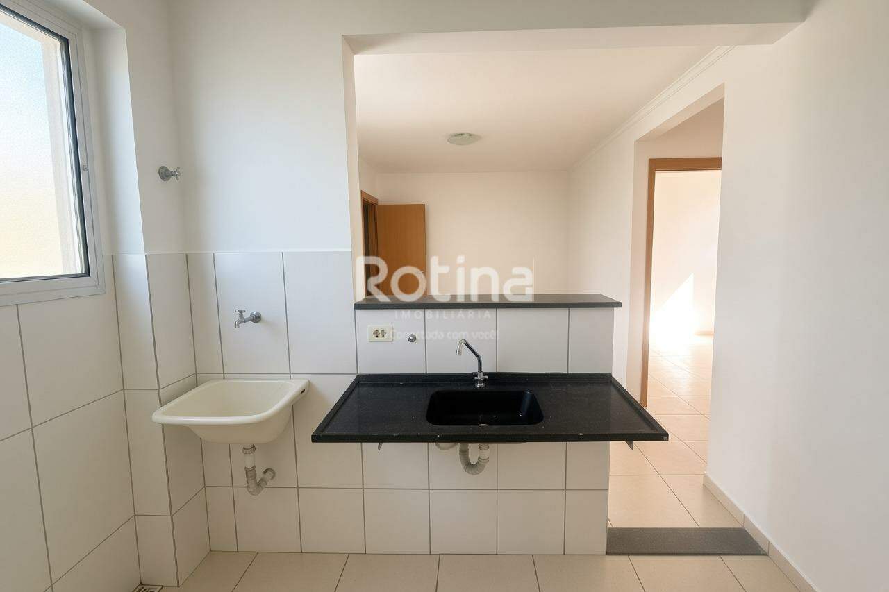 Apartamento à venda, 2 quartos em Uberlândia no bairro Aclimação no valor de R$ 200.000,00 - Rotina Imobiliária: 