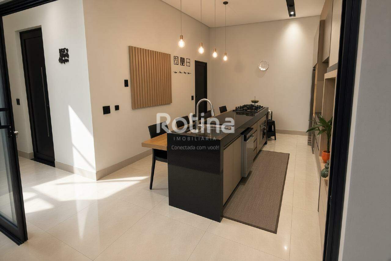 Casa à venda, 3 quartos em Uberlândia no bairro Grand Ville no valor de R$ 1.550.000,00 - Rotina Imobiliária: 