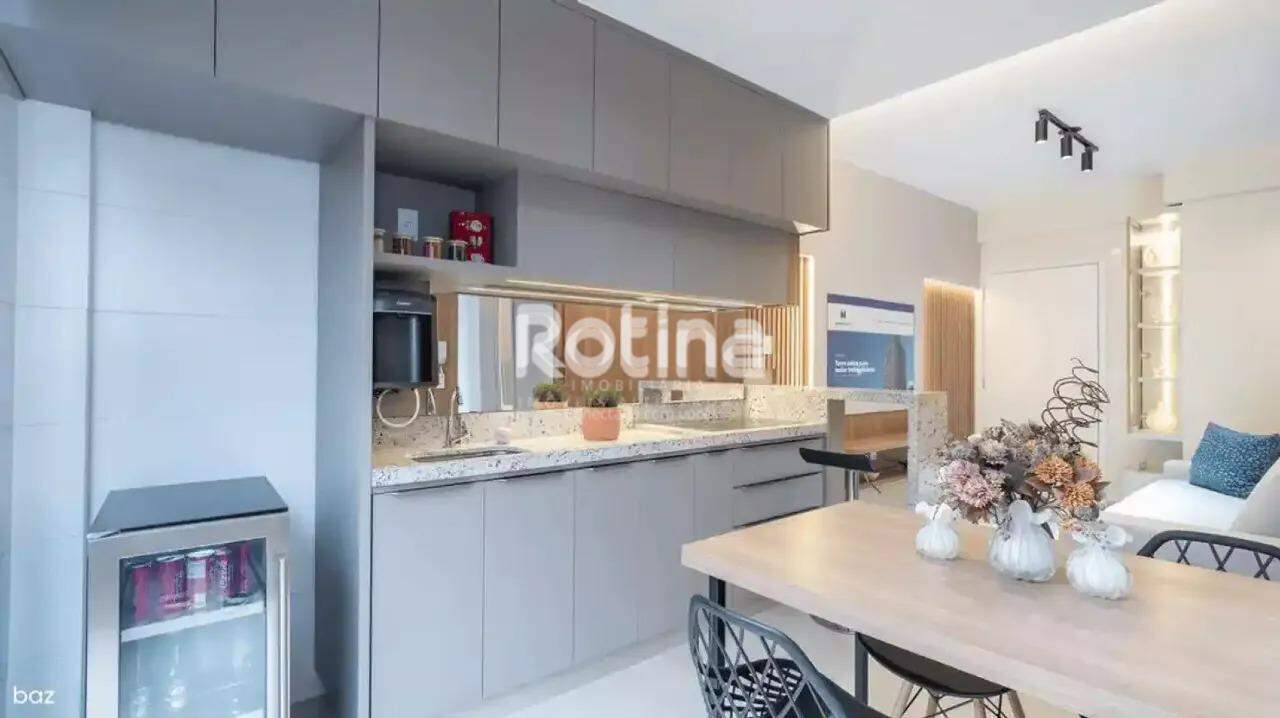 Apartamento à venda, 2 quartos em Uberlândia no bairro Santa Mônica no valor de R$ 530.000,00 - Rotina Imobiliária: 