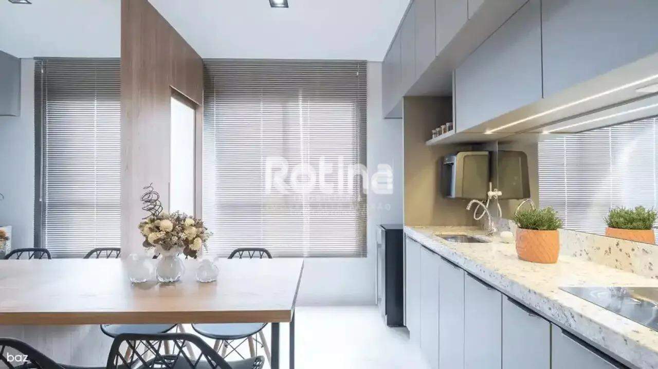 Apartamento à venda, 2 quartos em Uberlândia no bairro Santa Mônica no valor de R$ 530.000,00 - Rotina Imobiliária: 