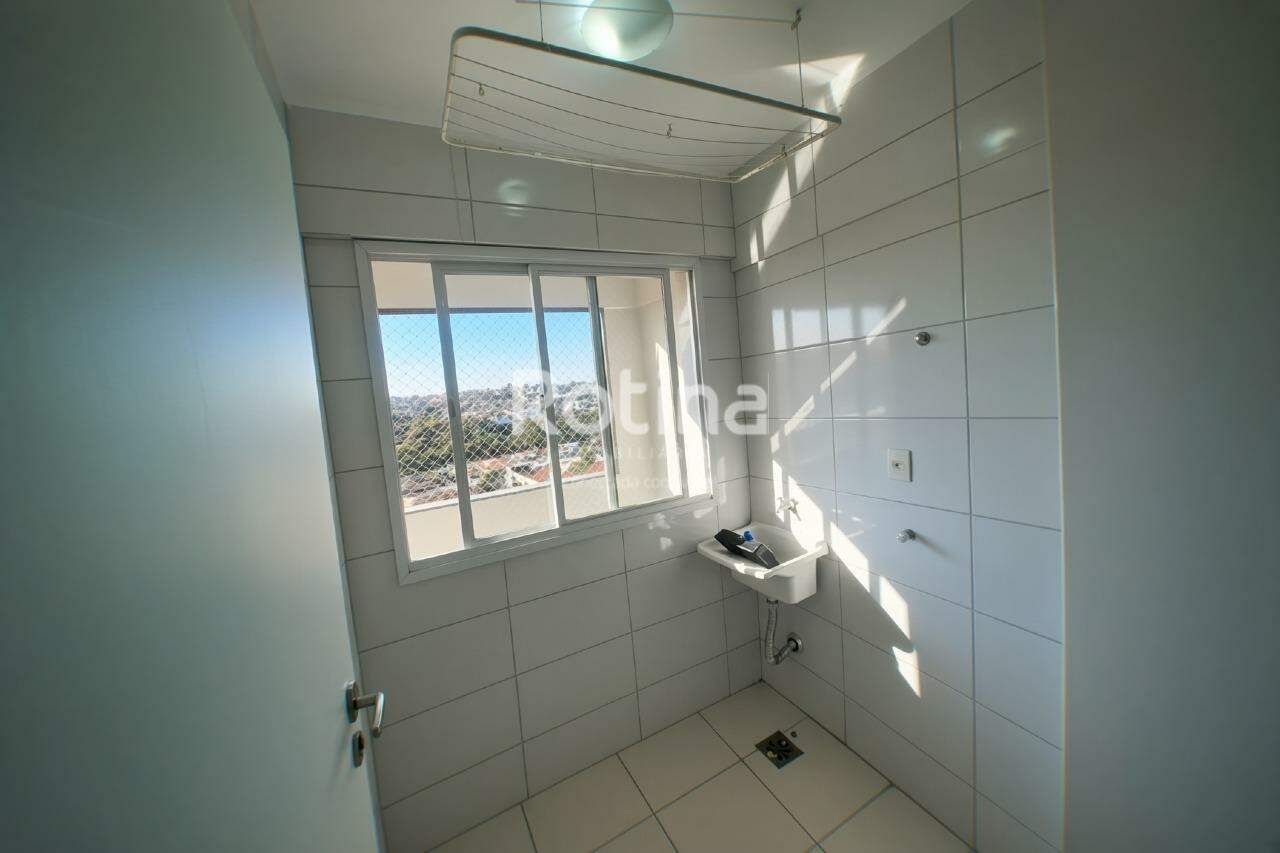 Apartamento à venda, 2 quartos em Uberlândia no bairro Nova Uberlândia no valor de R$ 240.000,00 - Rotina Imobiliária: 