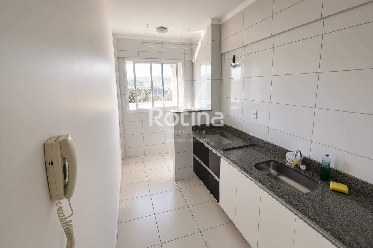 Apartamento à venda, 2 quartos em Uberlândia no bairro Nova Uberlândia no valor de R$ 240.000,00 - Rotina Imobiliária: 