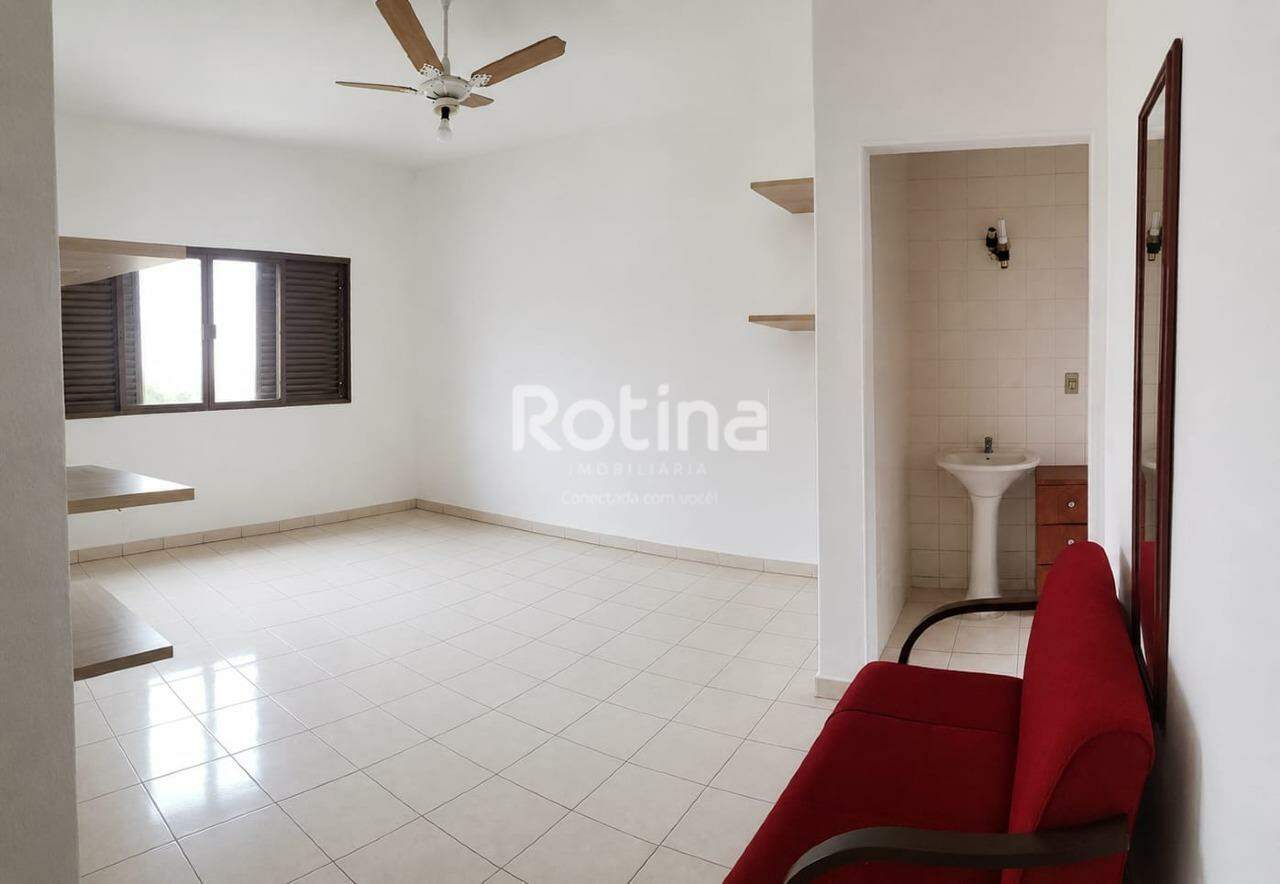 Casa à venda, 3 quartos em Uberlândia no bairro Saraiva no valor de R$ 495.000,00 - Rotina Imobiliária: 