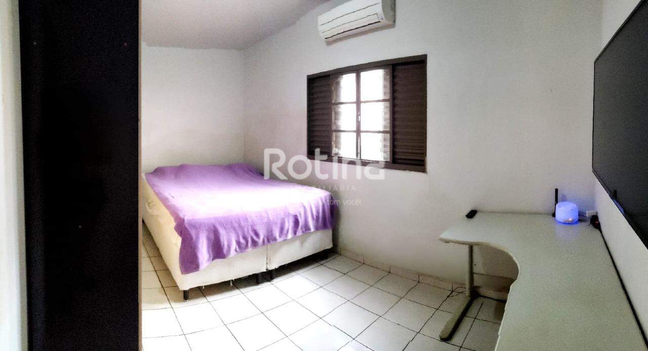 Casa à venda, 3 quartos em Uberlândia no bairro Saraiva no valor de R$ 495.000,00 - Rotina Imobiliária: 