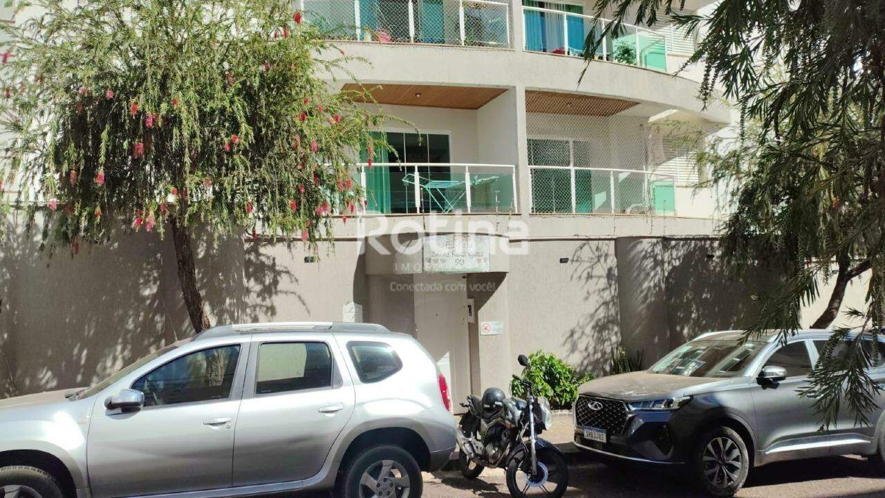 Apartamento para alugar, 2 quartos em Uberlândia no bairro Patrimônio no valor de R$ 2.600,00 - Rotina Imobiliária: 