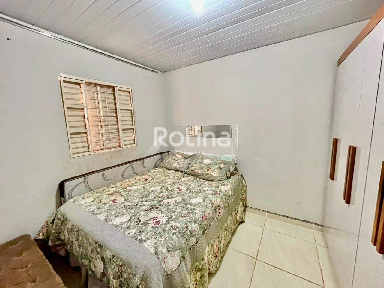 Casa à venda, 3 quartos em Uberlândia no bairro Mansour no valor de R$ 220.000,00 - Rotina Imobiliária: 