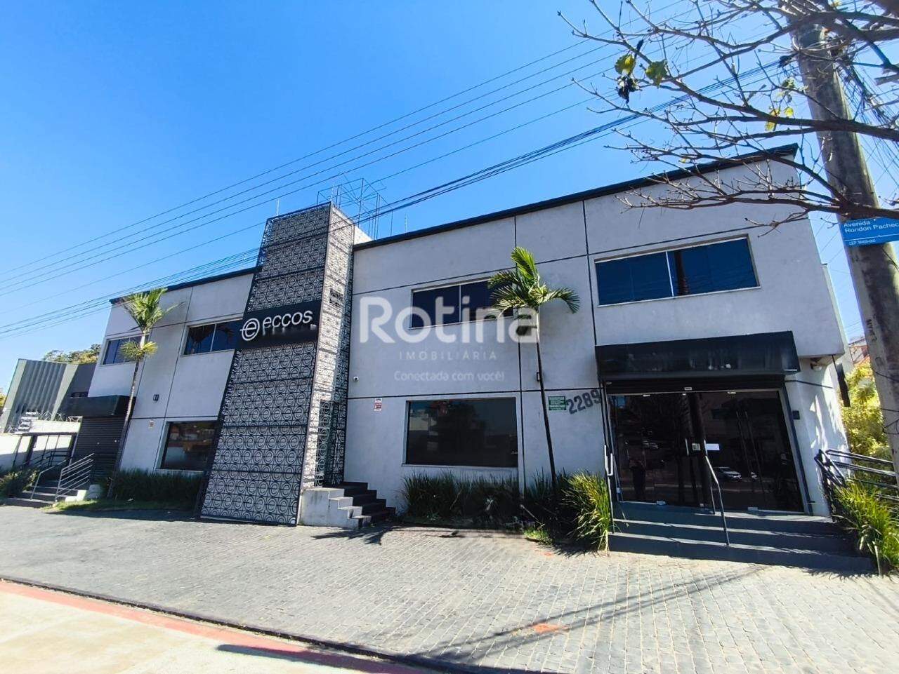 Comercial para alugar, em Uberlândia no bairro Lídice no valor de R$ 30.000,00 - Rotina Imobiliária: 