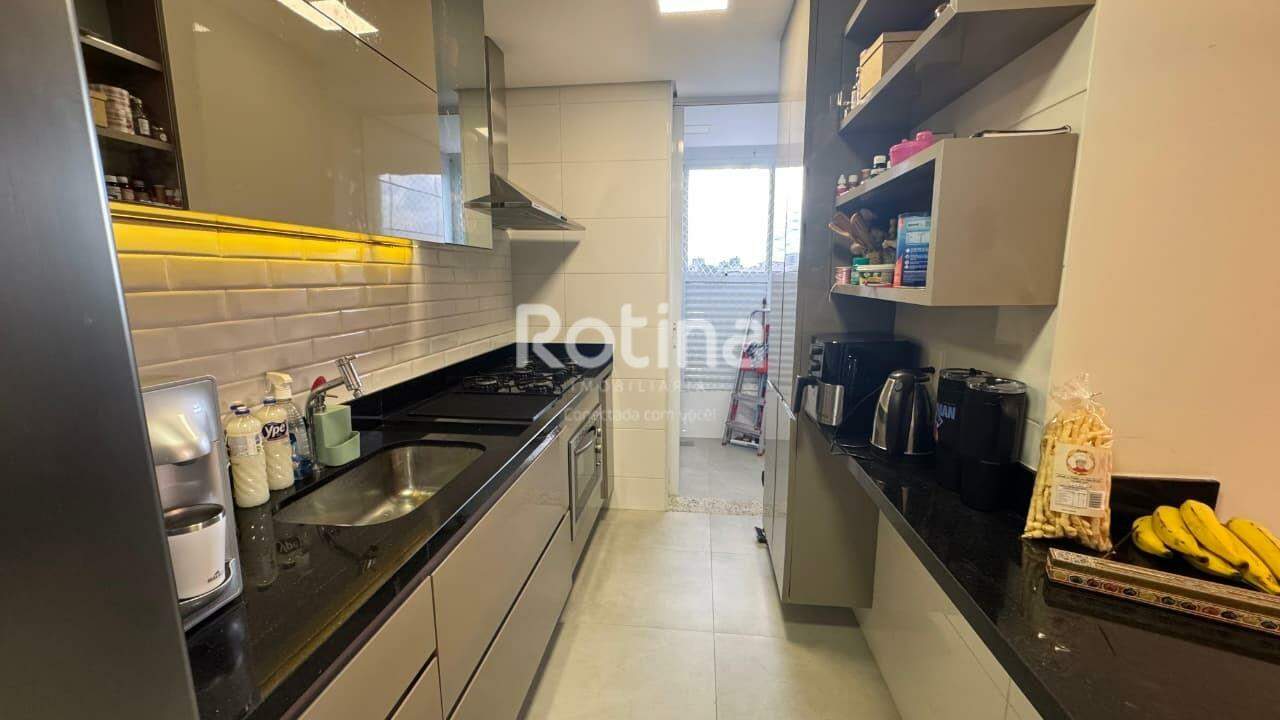 Apartamento à venda, 2 quartos em Uberlândia no bairro Santa Mônica no valor de R$ 520.000,00 - Rotina Imobiliária: 