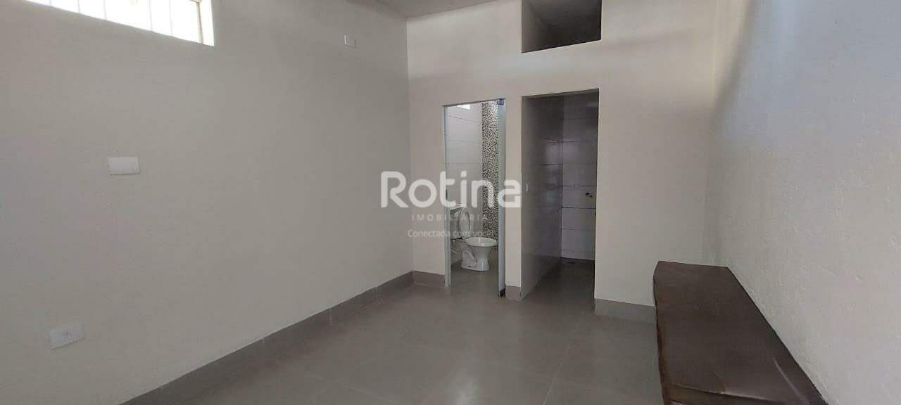 Kitnet para alugar, 1 quarto em Uberlândia no bairro Brasil no valor de R$ 800,00 - Rotina Imobiliária: 