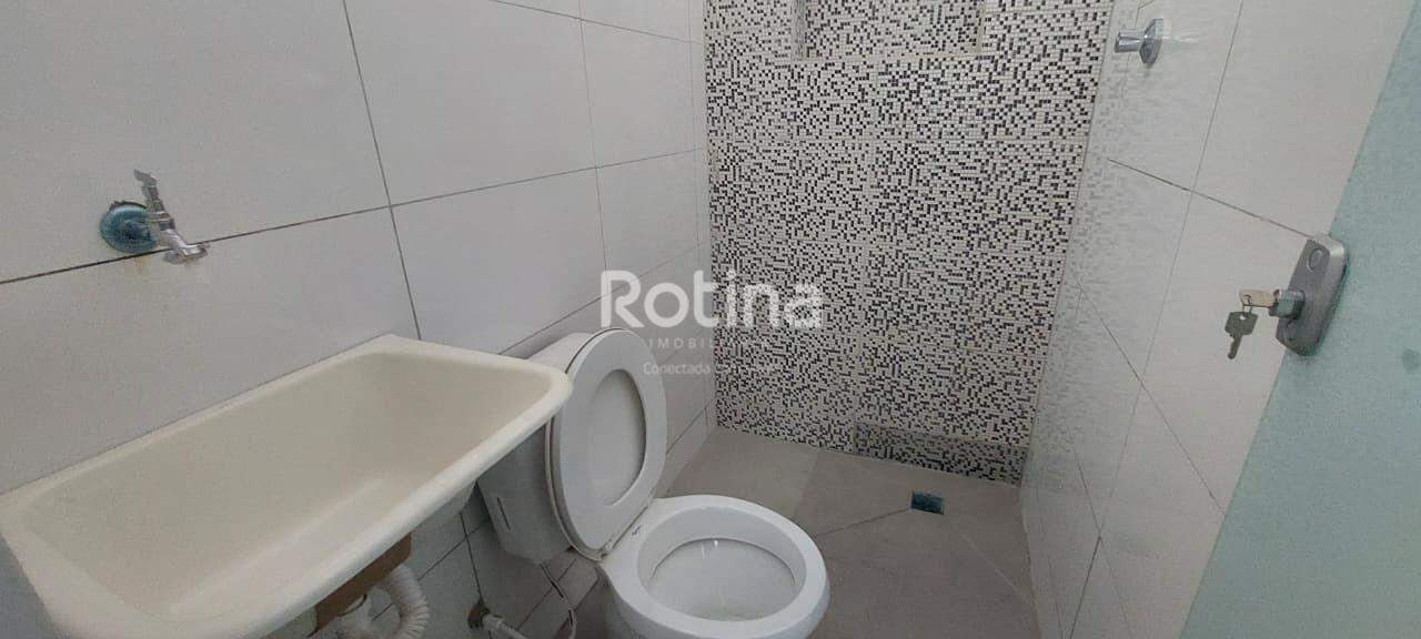 Kitnet para alugar, 1 quarto em Uberlândia no bairro Brasil no valor de R$ 800,00 - Rotina Imobiliária: 