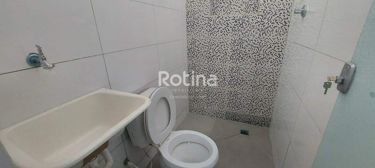 Kitnet para alugar, 1 quarto em Uberlândia no bairro Brasil no valor de R$ 800,00 - Rotina Imobiliária: 