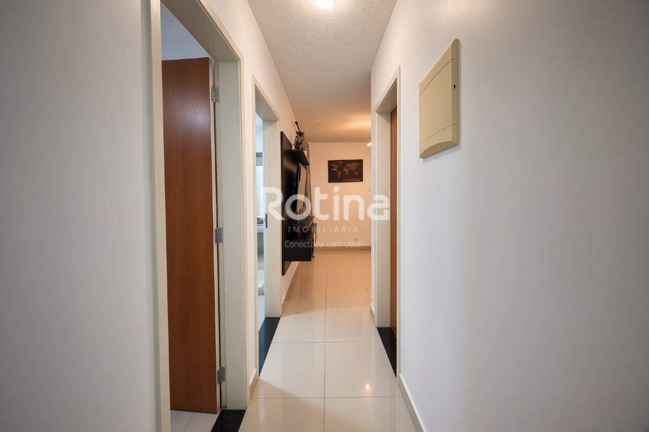 Apartamento à venda, 3 quartos em Uberlândia no bairro Mansour no valor de R$ 210.000,00 - Rotina Imobiliária: 