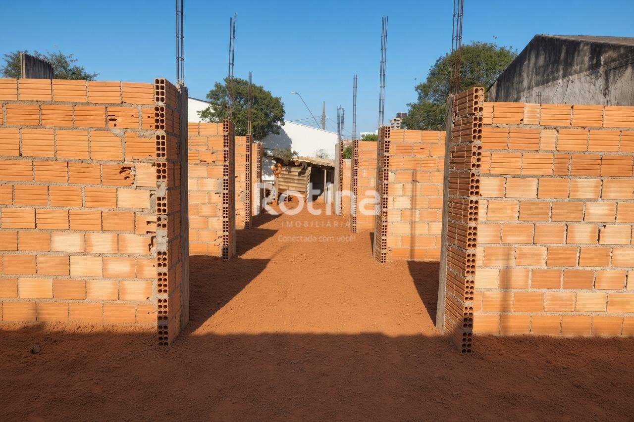 Terreno à venda, em Uberlândia no bairro Tibery no valor de R$ 430.000,00 - Rotina Imobiliária: 