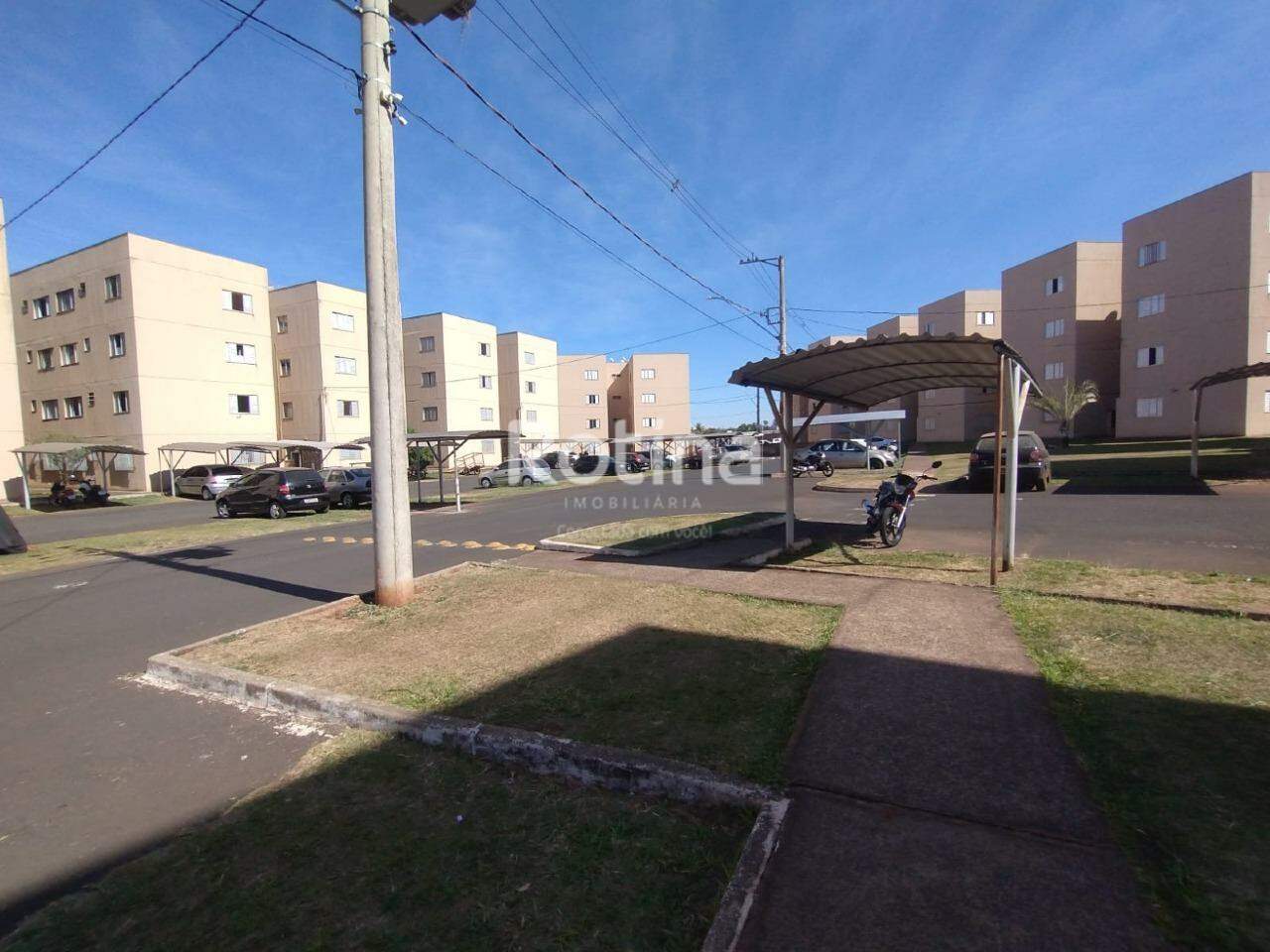 Apartamento para alugar, 2 quartos em Uberlândia no bairro Tocantins no valor de R$ 850,00 - Rotina Imobiliária: 