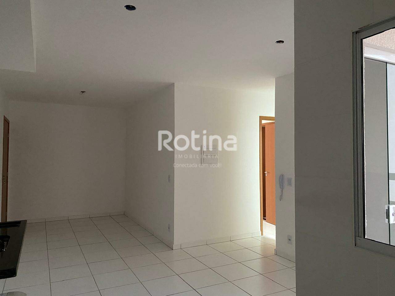 Apartamento para alugar, 2 quartos em Uberlândia no bairro Residencial Lago Azul no valor de R$ 1.200,00 - Rotina Imobiliária: 