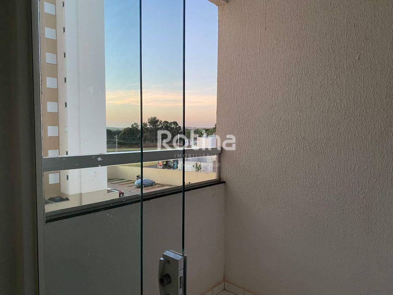 Apartamento para alugar, 2 quartos em Uberlândia no bairro Residencial Lago Azul no valor de R$ 1.200,00 - Rotina Imobiliária: 