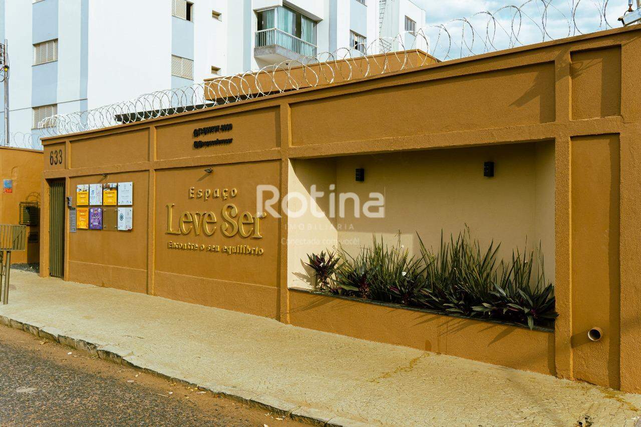 Sala para alugar, em Uberlândia no bairro Nossa Senhora Aparecida no valor de R$ 1.168,00 - Rotina Imobiliária: 