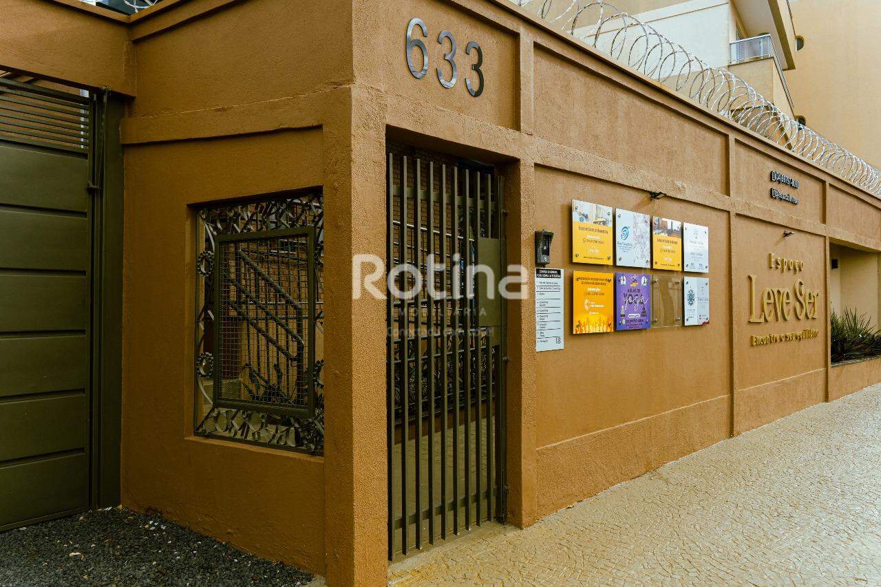 Sala para alugar, em Uberlândia no bairro Nossa Senhora Aparecida no valor de R$ 1.168,00 - Rotina Imobiliária: 